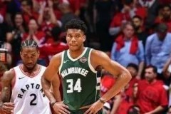 NBA夏季巨变：詹姆斯抉择、科比告别之旅、勇士备战蓄势待发