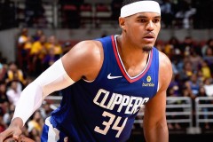 正式签约！雄鹿低价留众将引发联盟，操作令人看不懂